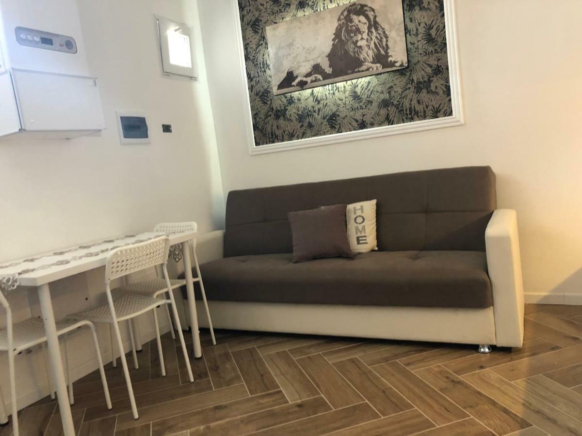 Camaldoli House * Milán